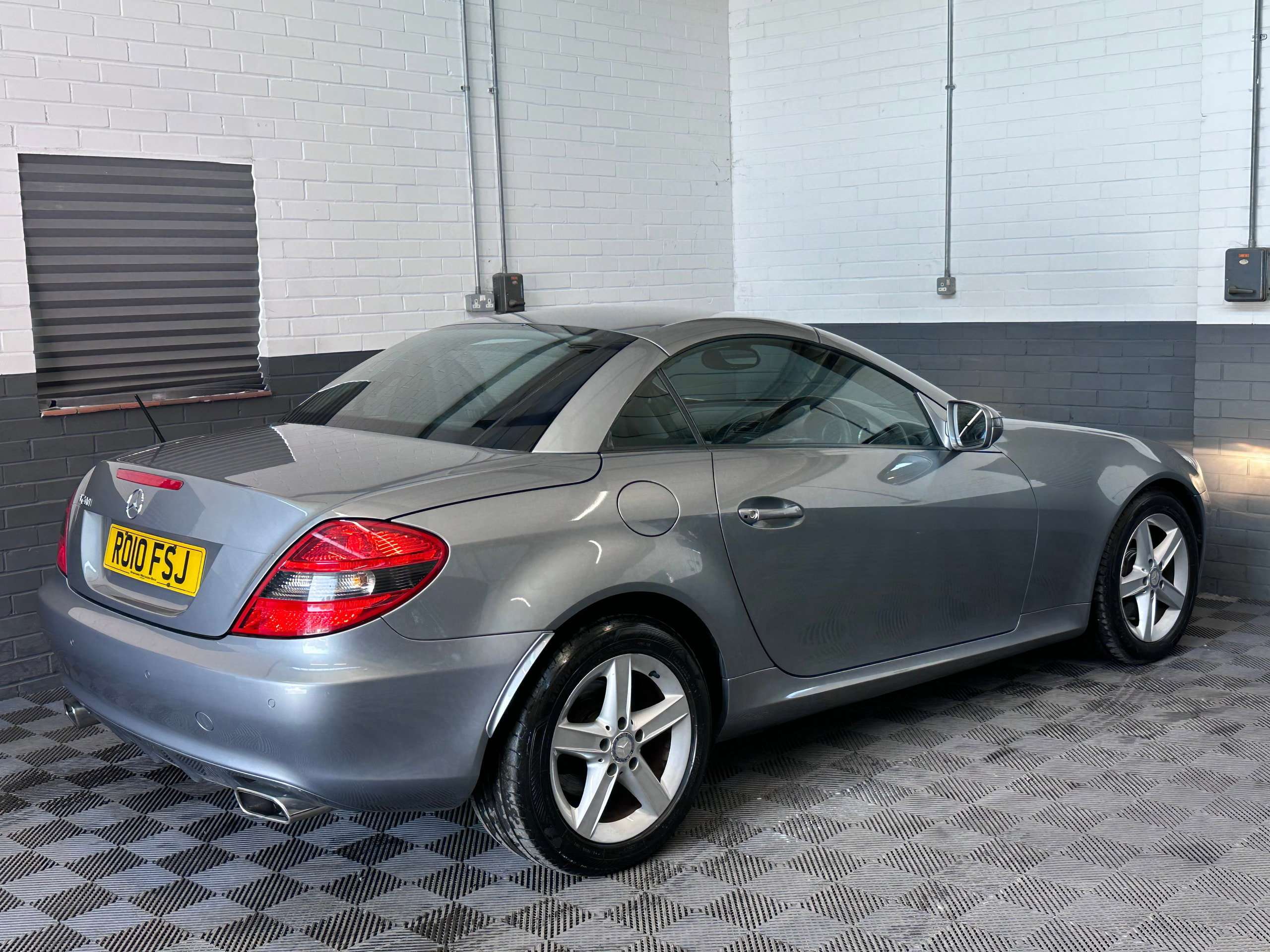 2010 MERCEDES-BENZ SLK 2010 MERCEDES-BENZ SLK