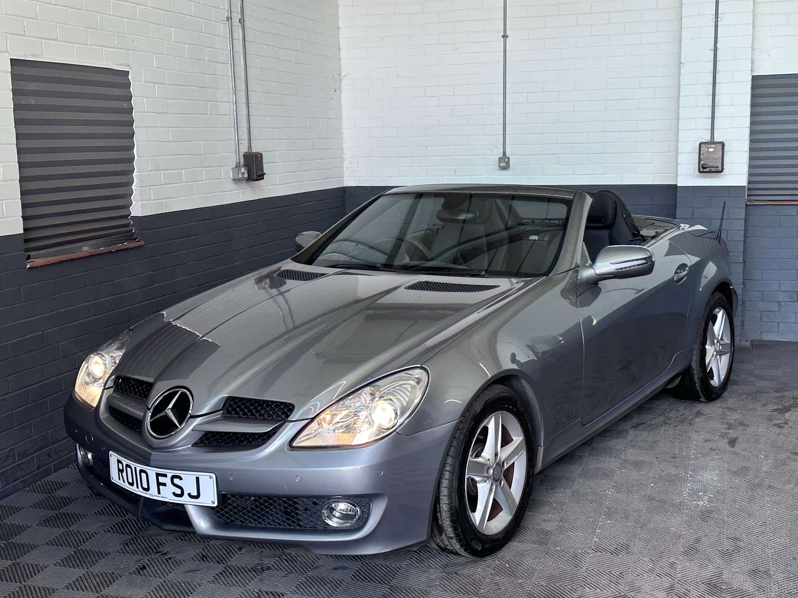 2010 MERCEDES-BENZ SLK 2010 MERCEDES-BENZ SLK