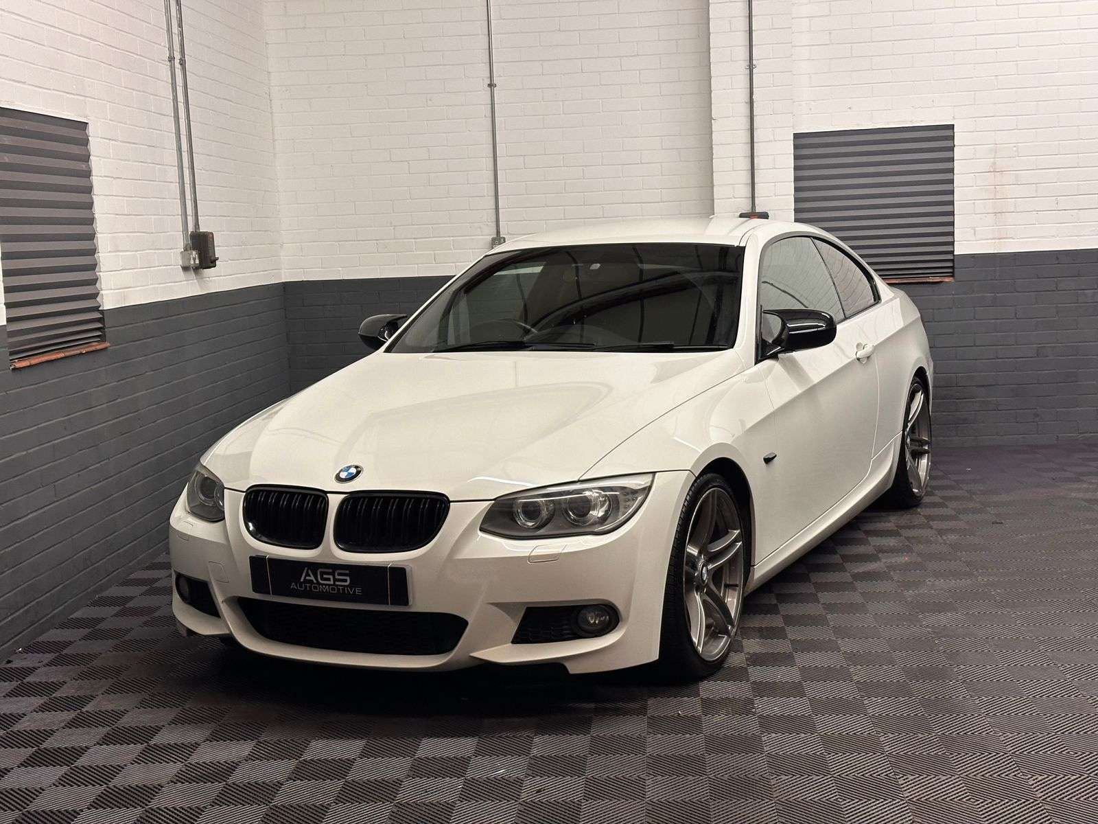 2012 BMW 3 SERIES 2012 BMW 3 SERIES
