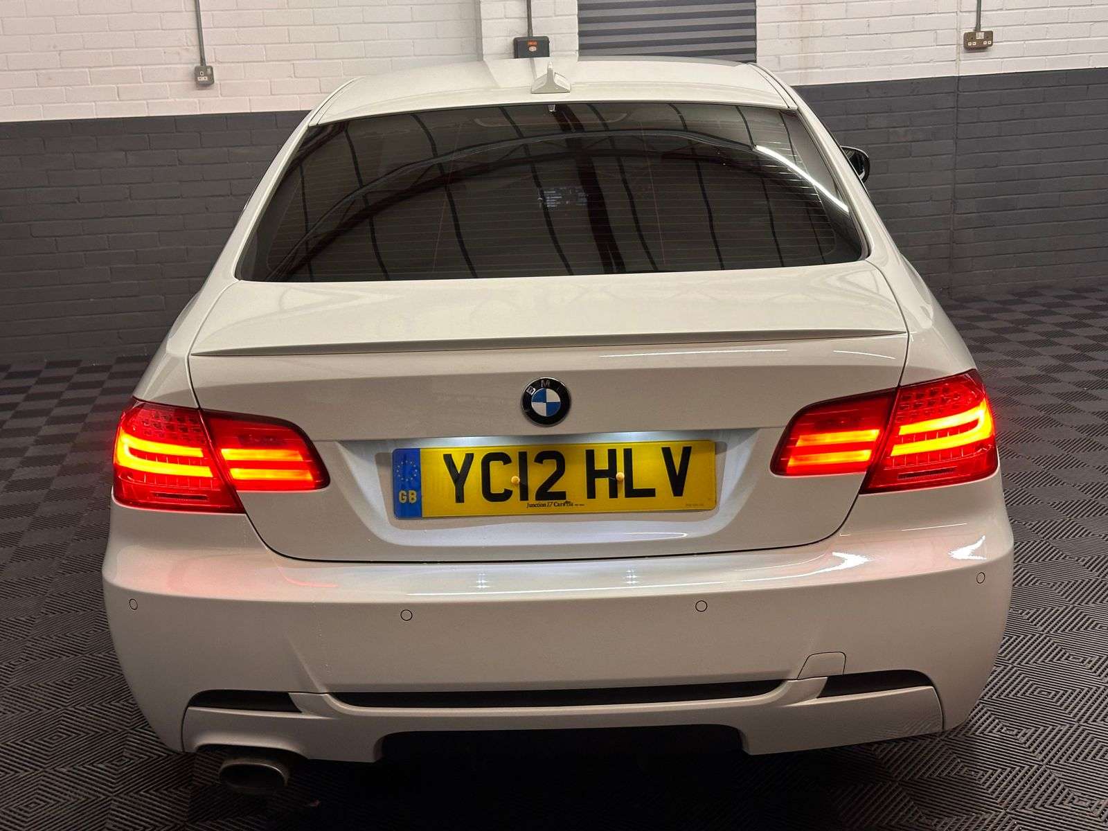 2012 BMW 3 SERIES 2012 BMW 3 SERIES