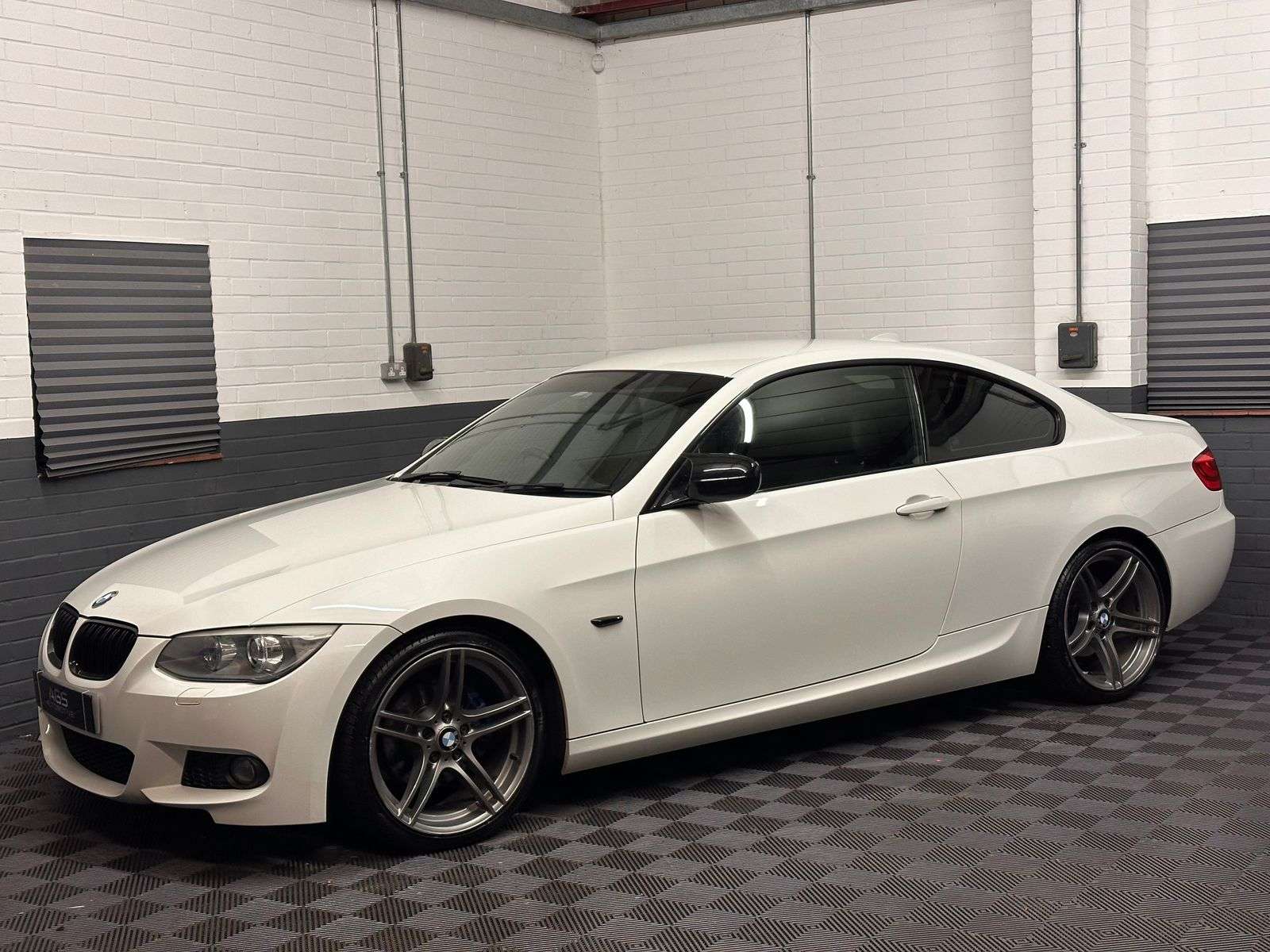 2012 BMW 3 SERIES 2012 BMW 3 SERIES