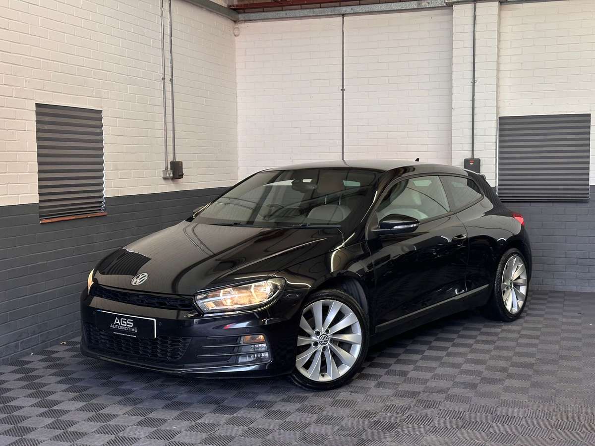 Check out this Volkswagen Scirocco 2015 Diesel Manual