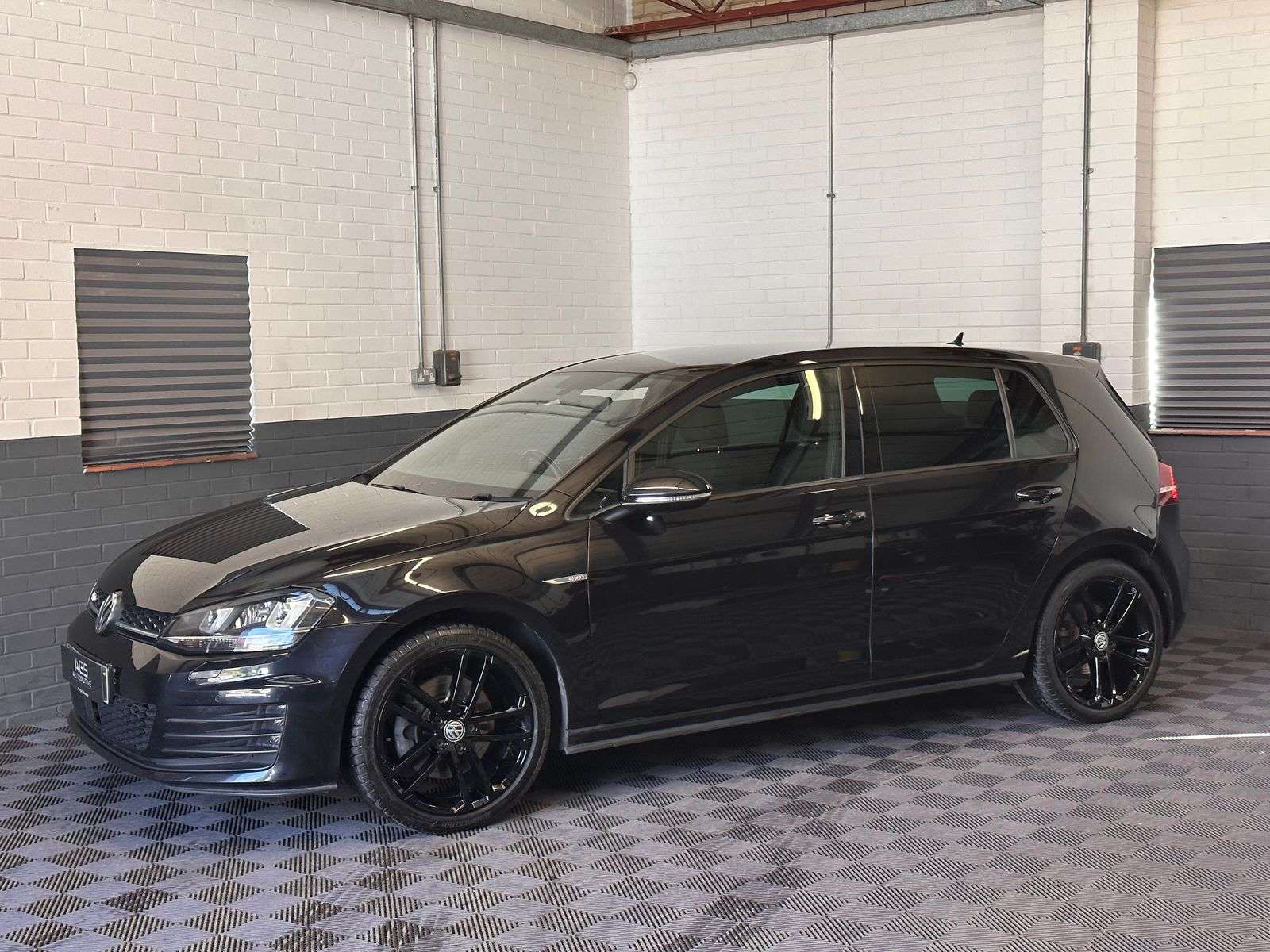 2016 VOLKSWAGEN GOLF 2016 VOLKSWAGEN GOLF