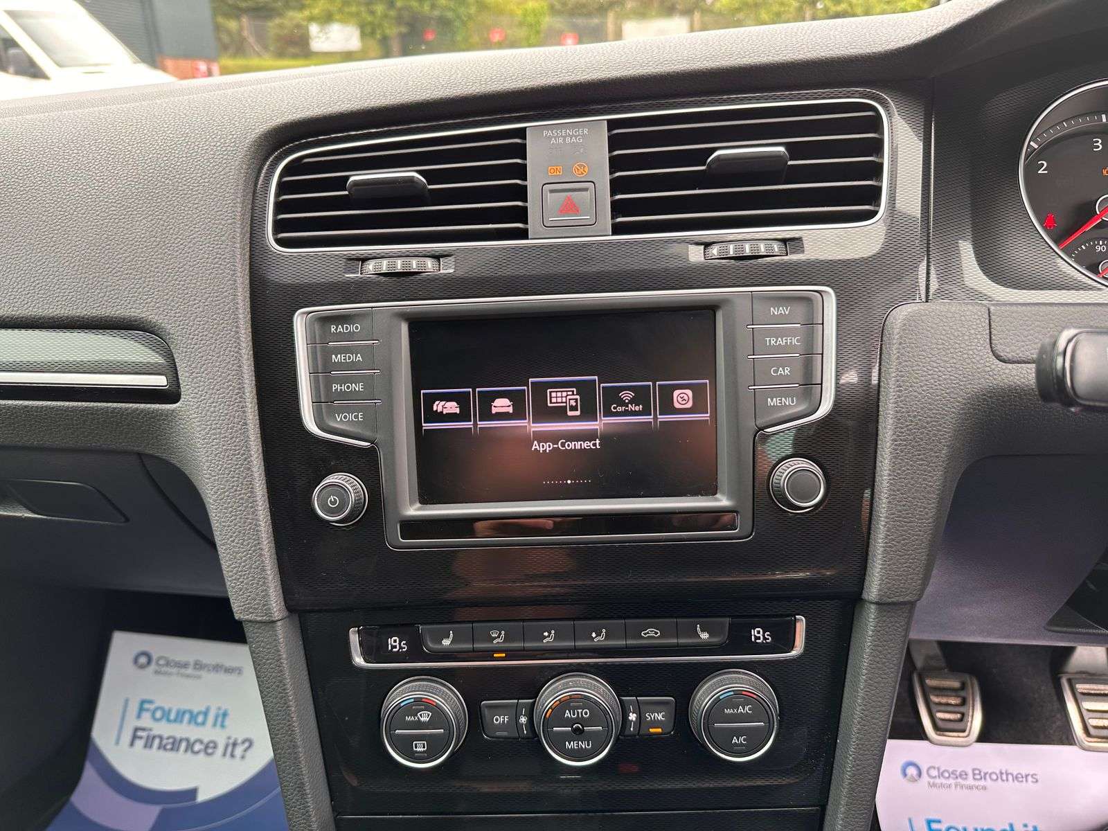 2016 VOLKSWAGEN GOLF 2016 VOLKSWAGEN GOLF