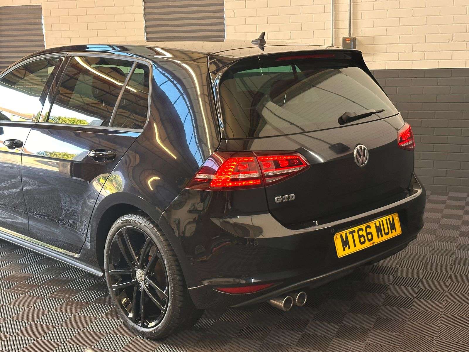 2016 VOLKSWAGEN GOLF 2016 VOLKSWAGEN GOLF