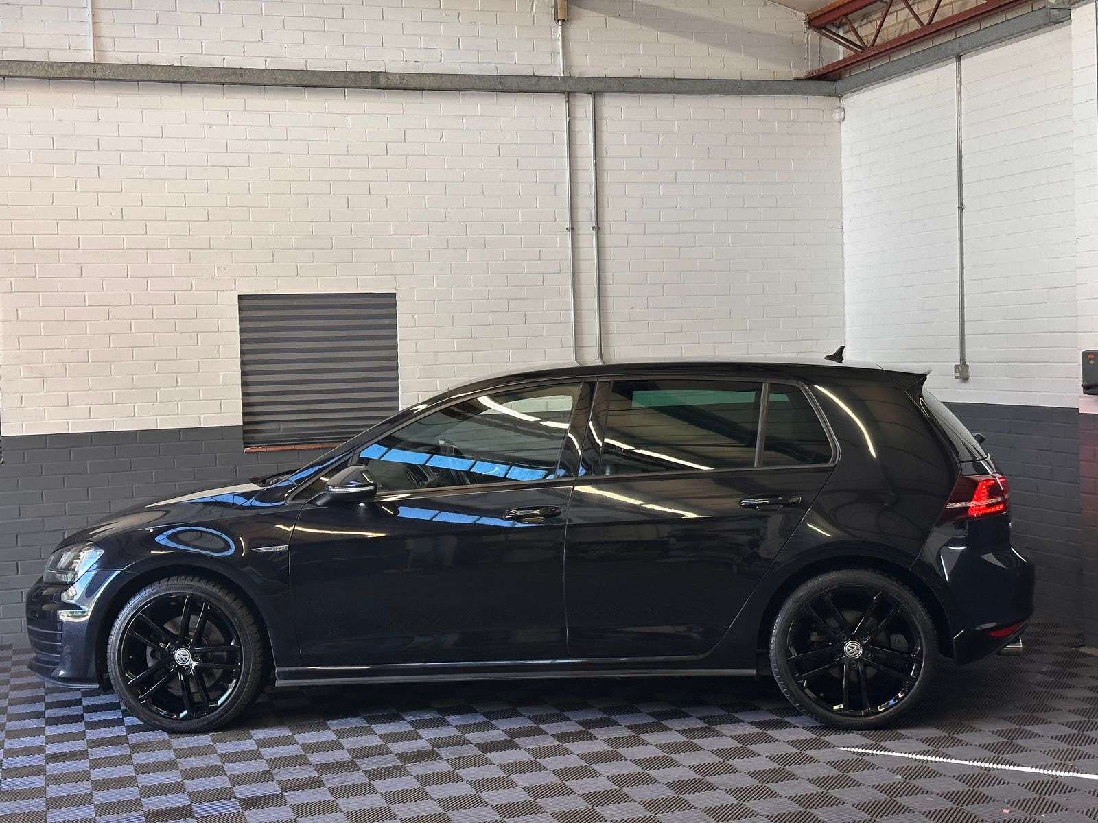 2016 VOLKSWAGEN GOLF 2016 VOLKSWAGEN GOLF