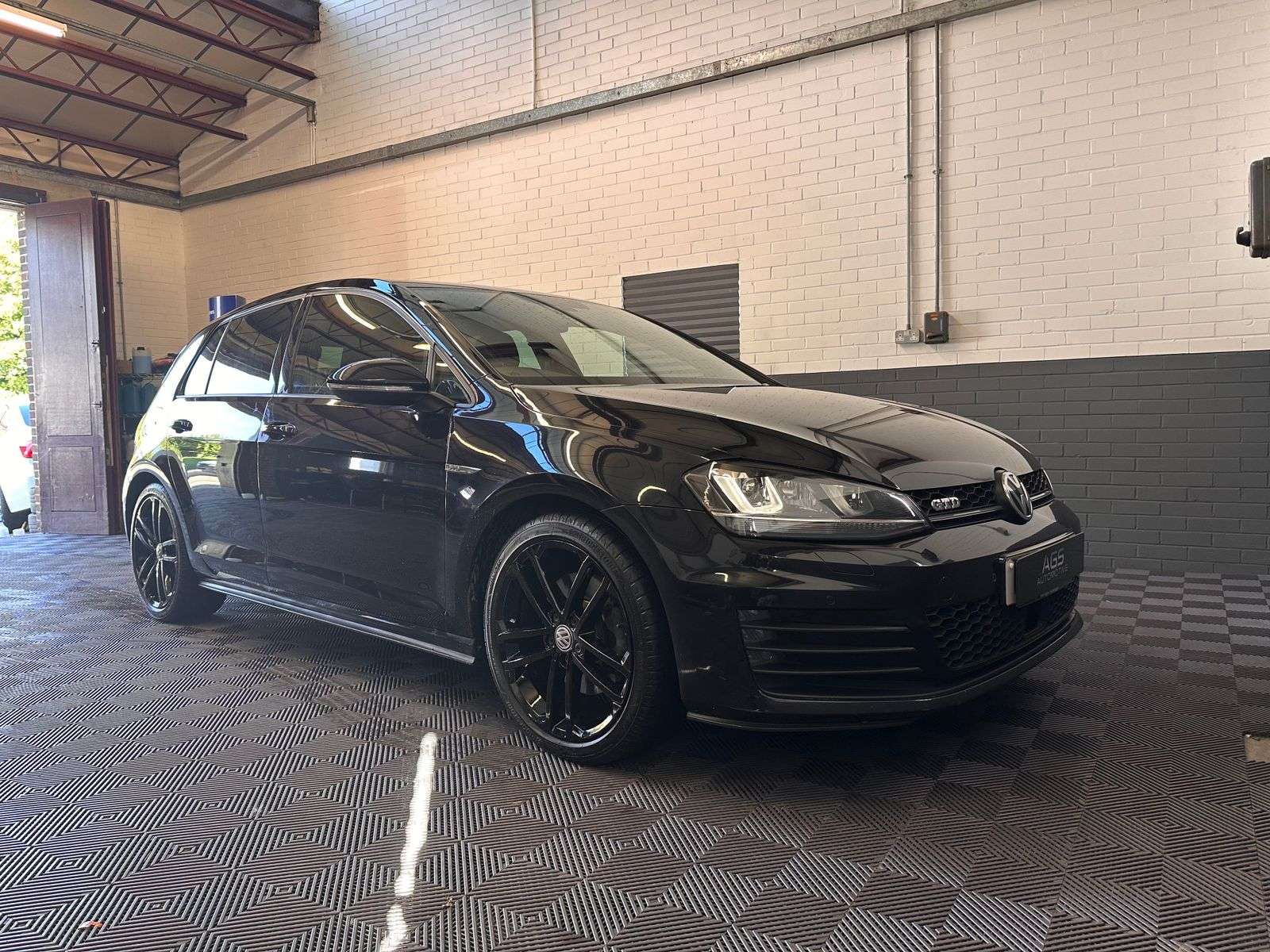 2016 VOLKSWAGEN GOLF 2016 VOLKSWAGEN GOLF