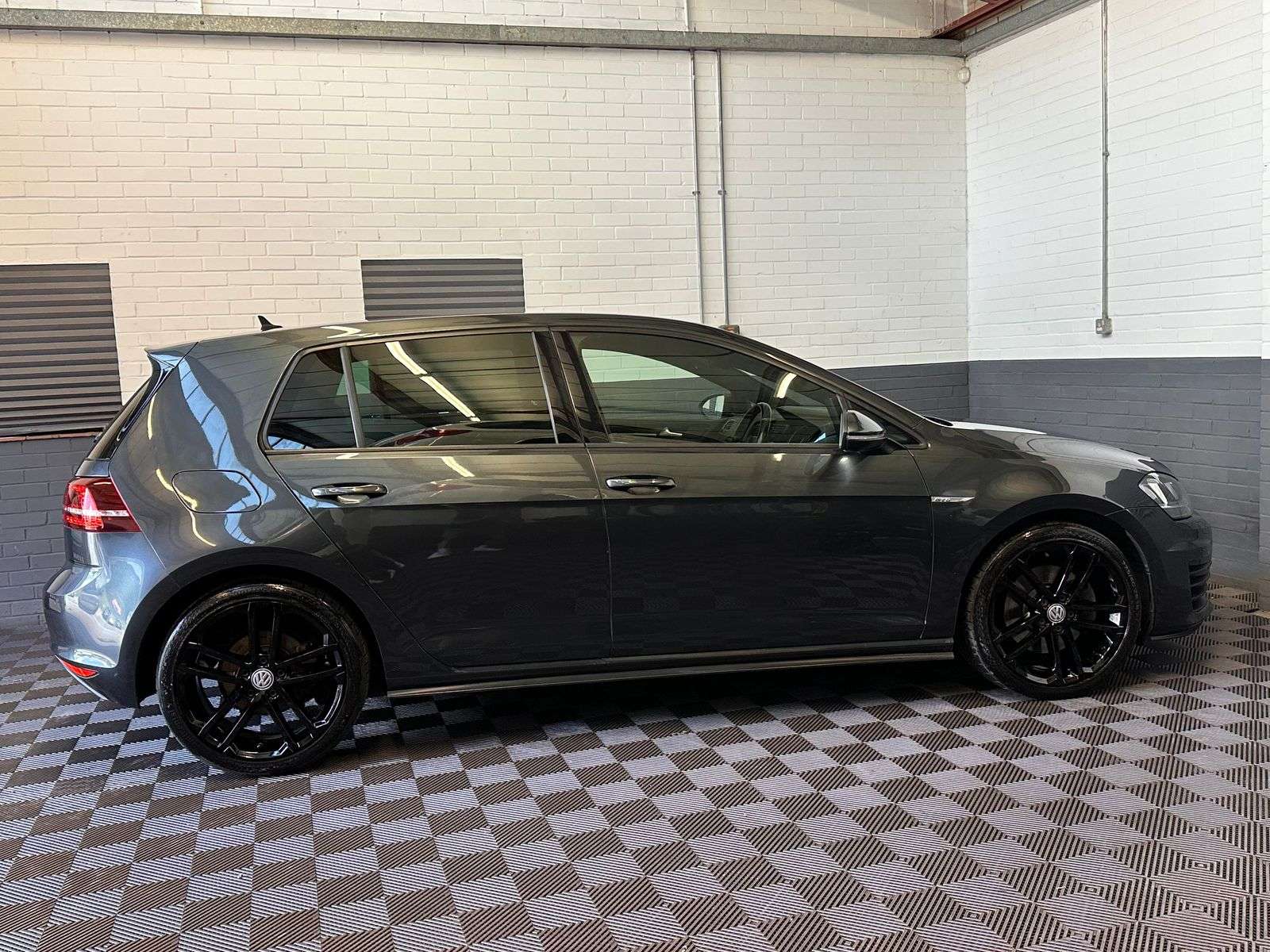 2016 VOLKSWAGEN GOLF 2016 VOLKSWAGEN GOLF