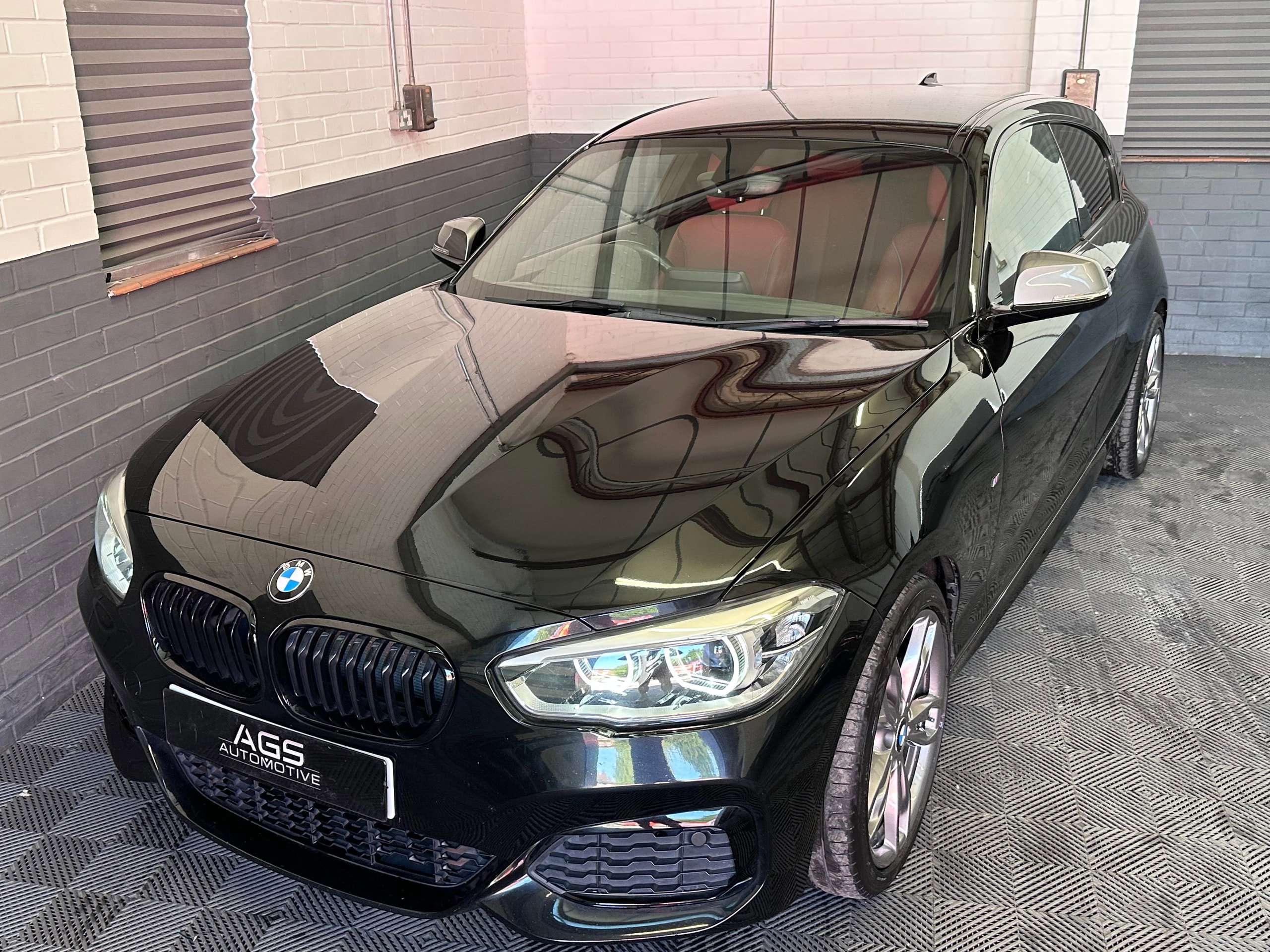 2017 BMW 1 SERIES 2017 BMW 1 SERIES