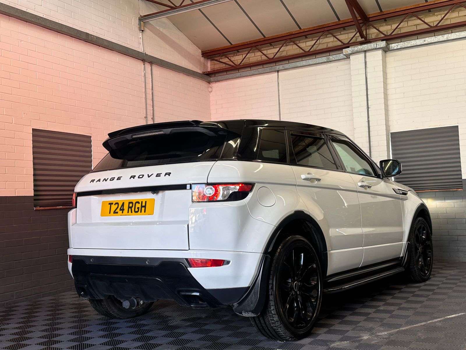 2011 LAND ROVER RANGE ROVER EVOQUE 2011 LAND ROVER RANGE ROVER EVOQUE