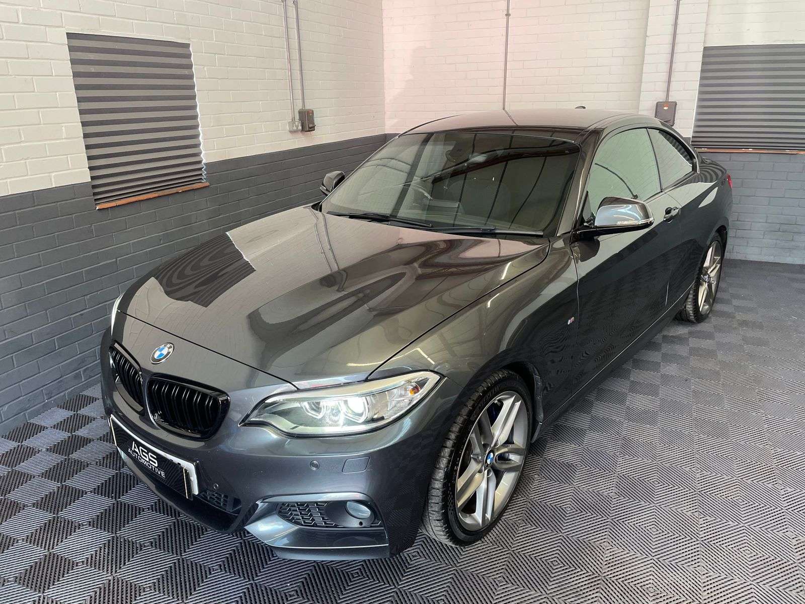 2017 BMW 2 SERIES 2017 BMW 2 SERIES