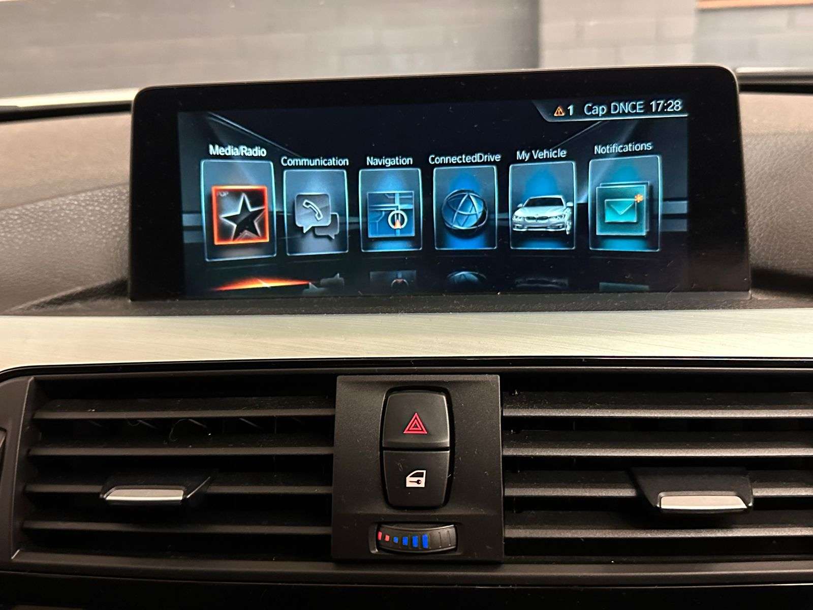 2017 BMW 3 SERIES 2017 BMW 3 SERIES