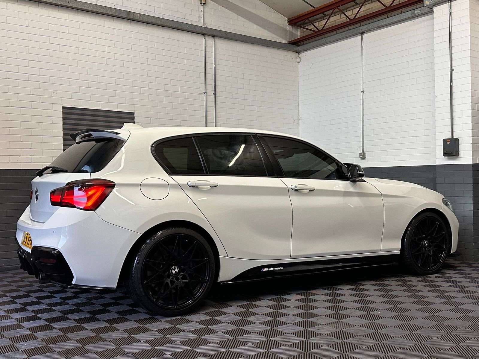 2015 BMW 1 SERIES 2015 BMW 1 SERIES