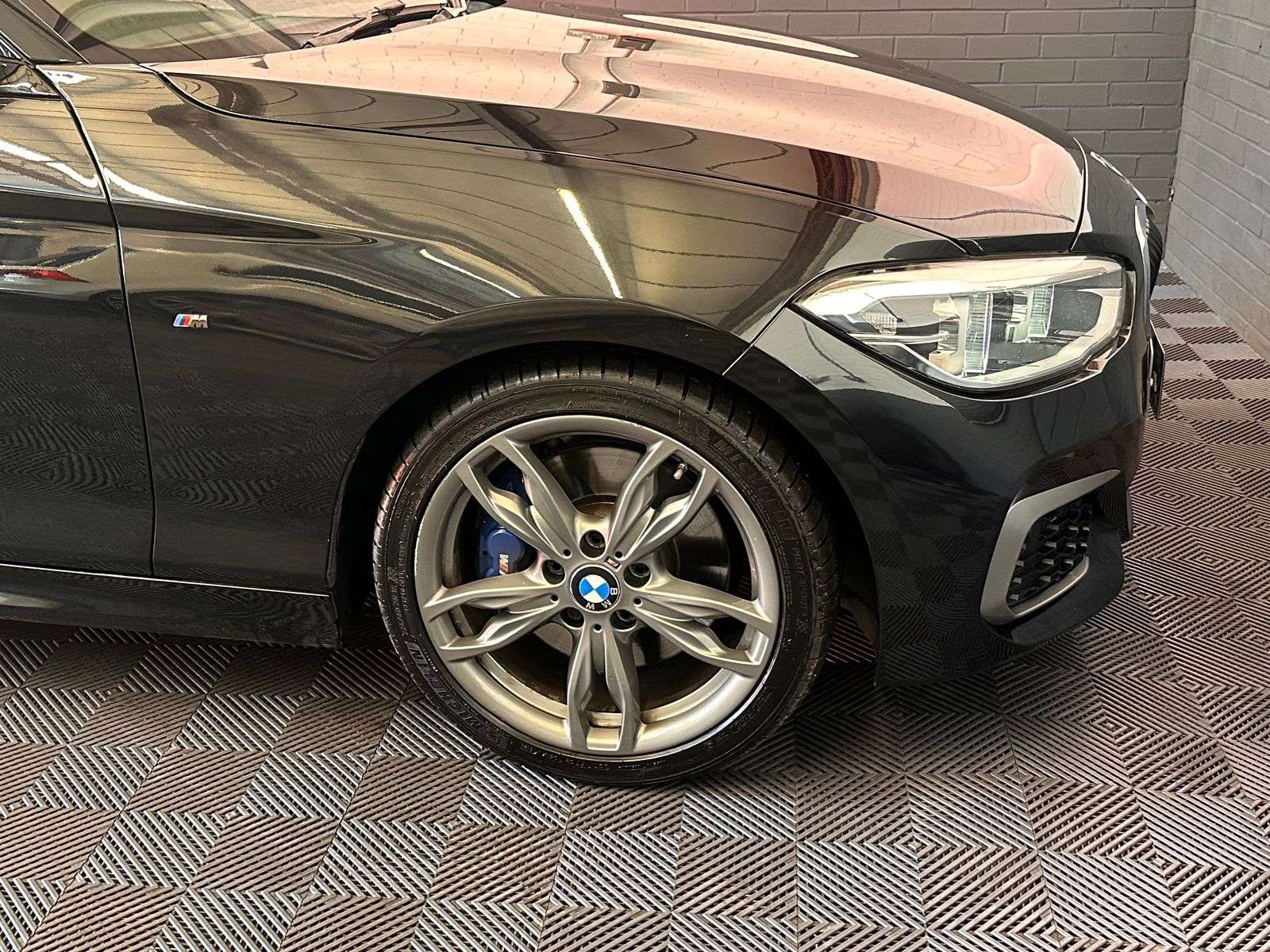 2017 BMW 1 SERIES 2017 BMW 1 SERIES