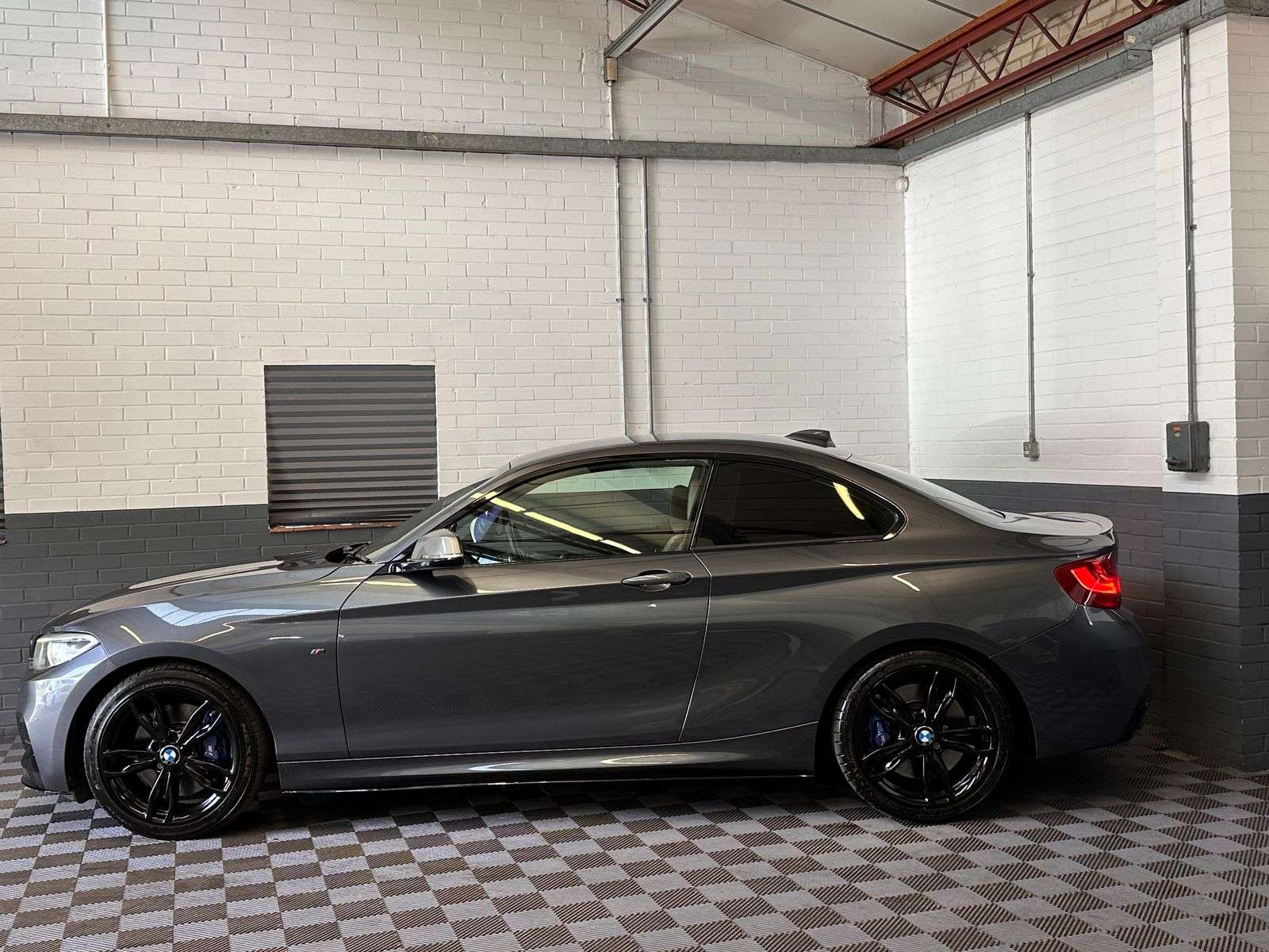 2017 BMW 2 SERIES 2017 BMW 2 SERIES