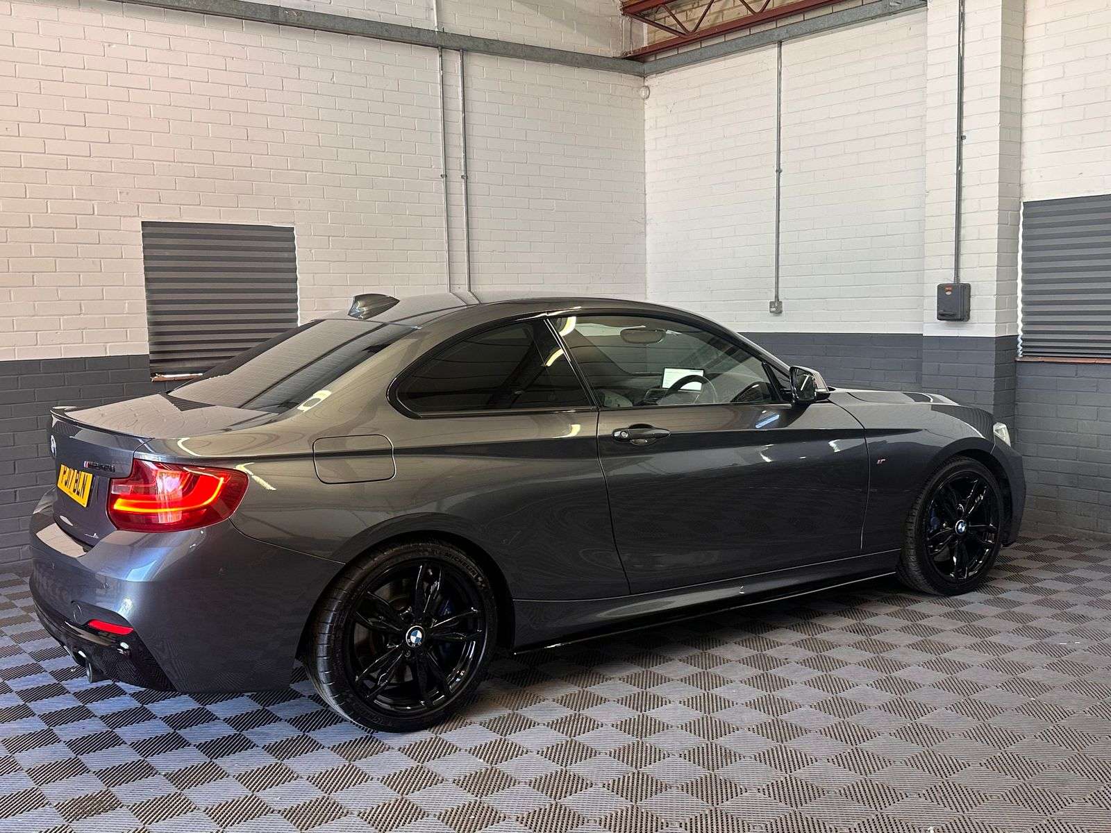 2017 BMW 2 SERIES 2017 BMW 2 SERIES