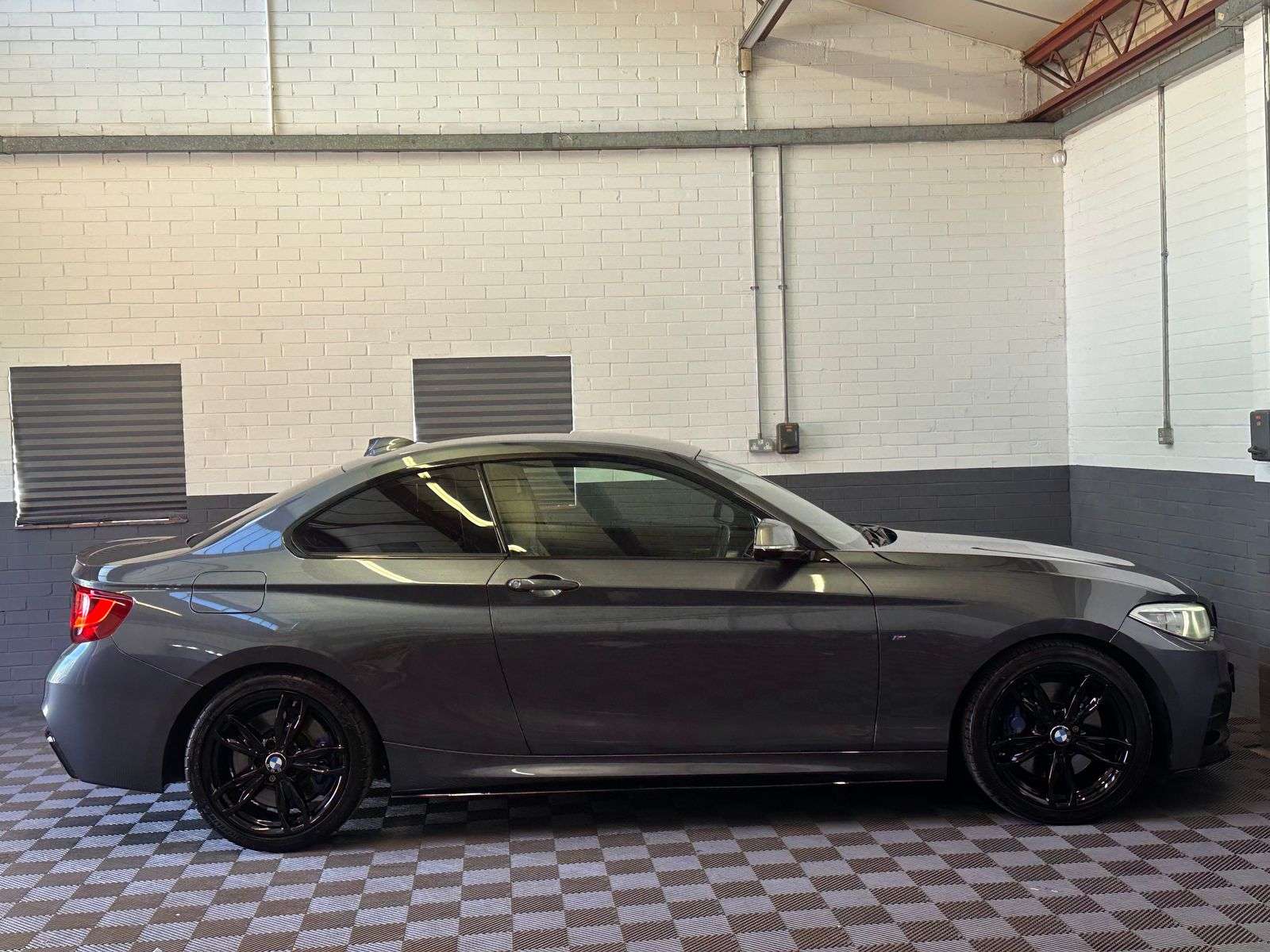 2017 BMW 2 SERIES 2017 BMW 2 SERIES