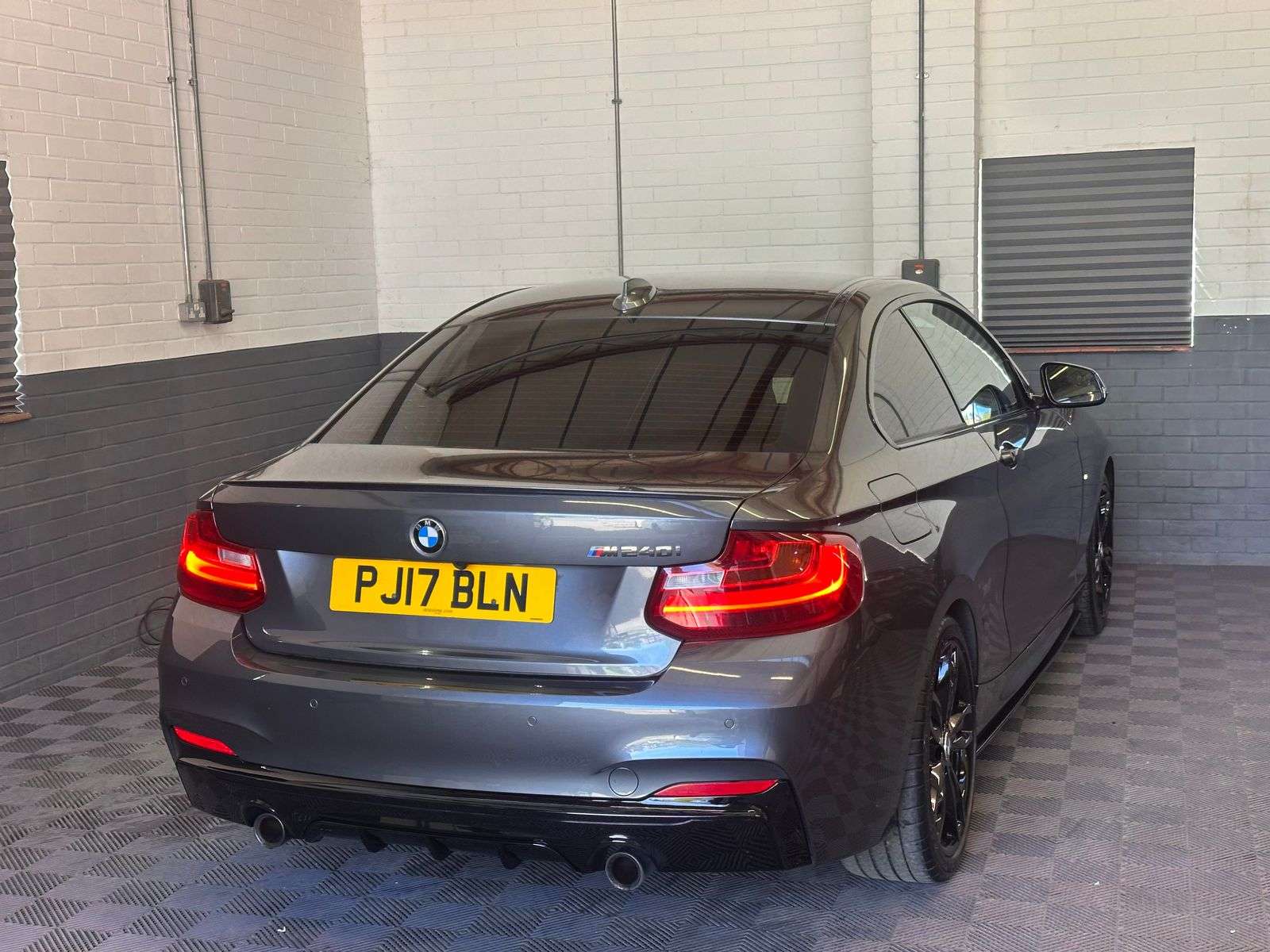 2017 BMW 2 SERIES 2017 BMW 2 SERIES