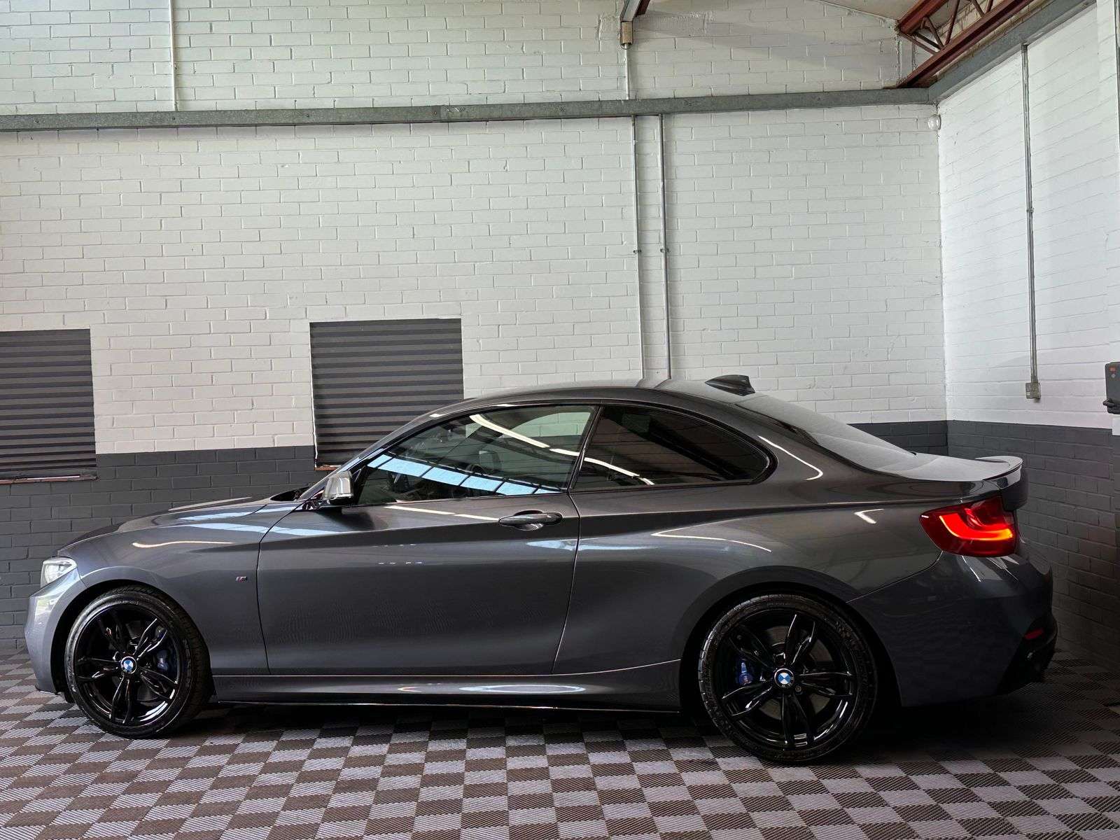 2017 BMW 2 SERIES 2017 BMW 2 SERIES