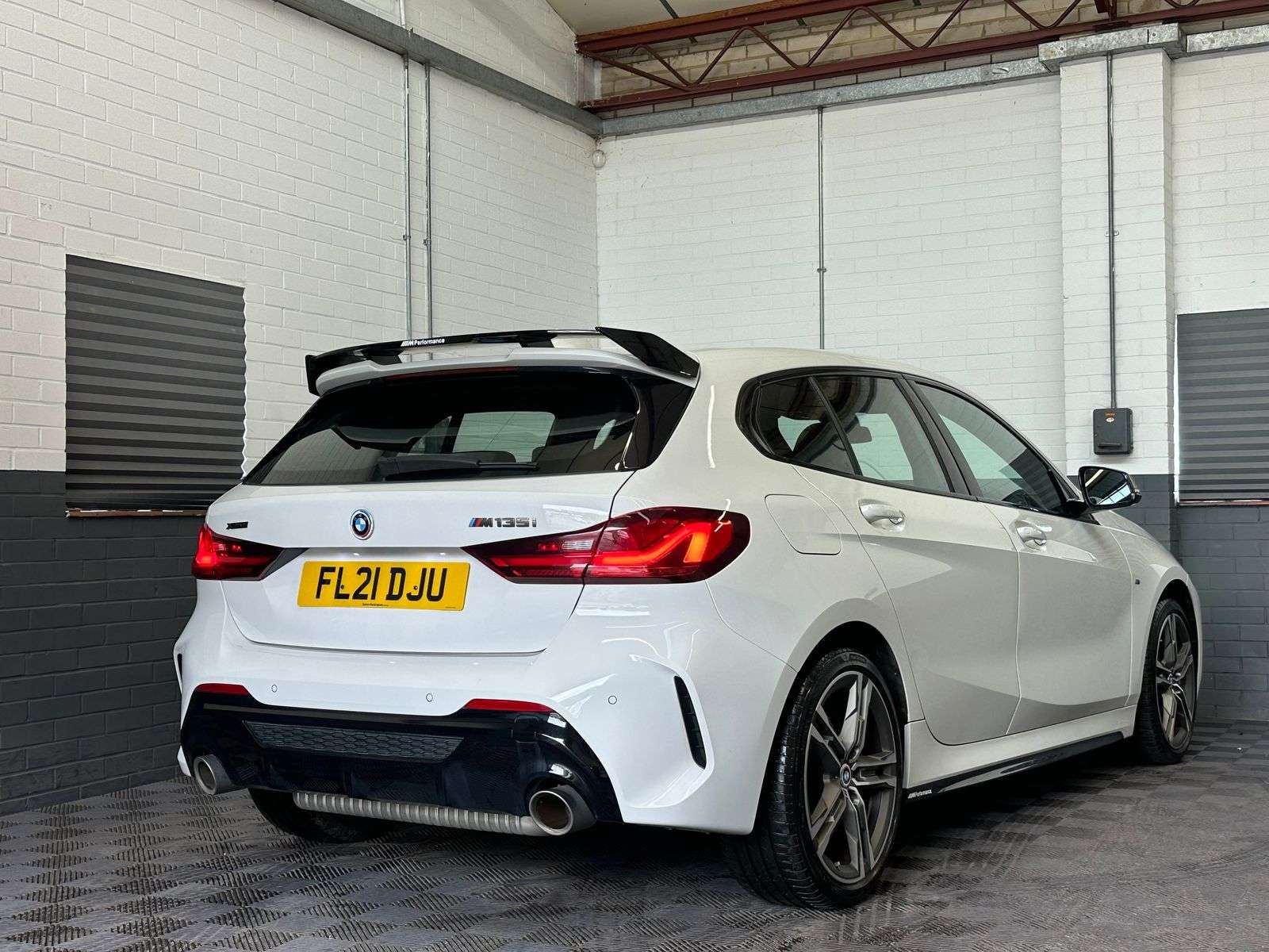 2021 BMW 1 SERIES 2021 BMW 1 SERIES