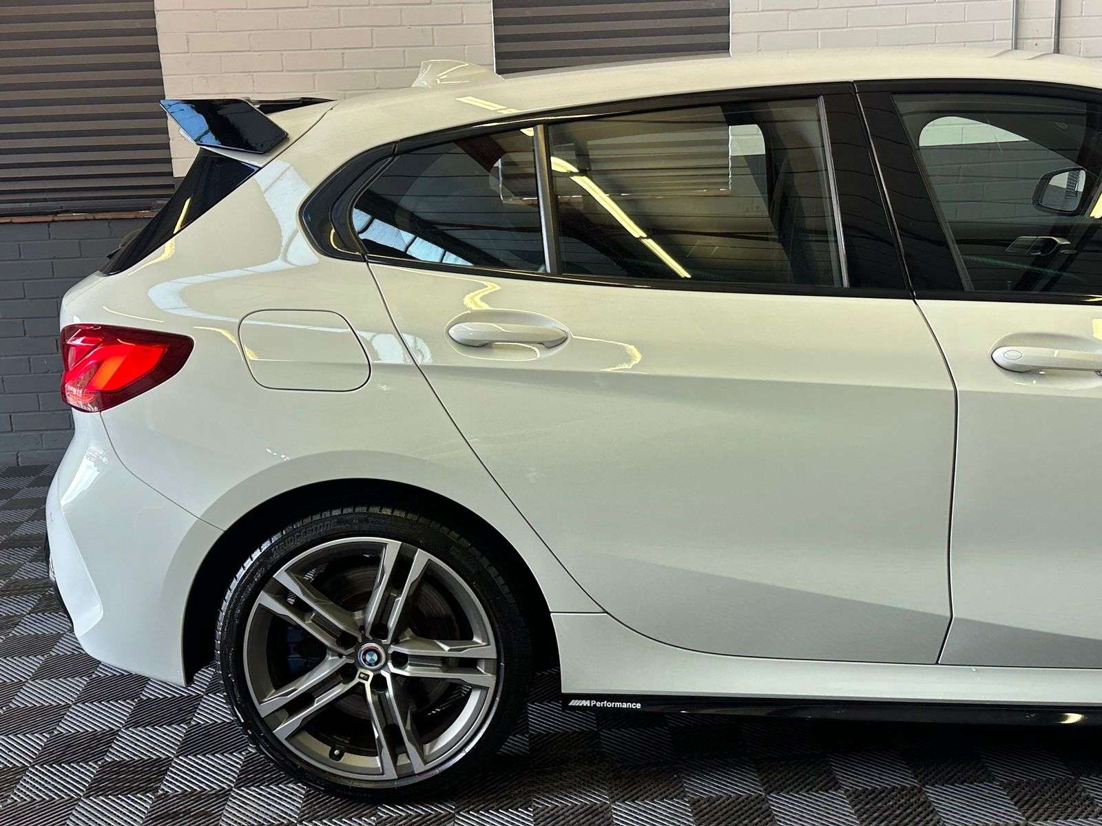 2021 BMW 1 SERIES 2021 BMW 1 SERIES