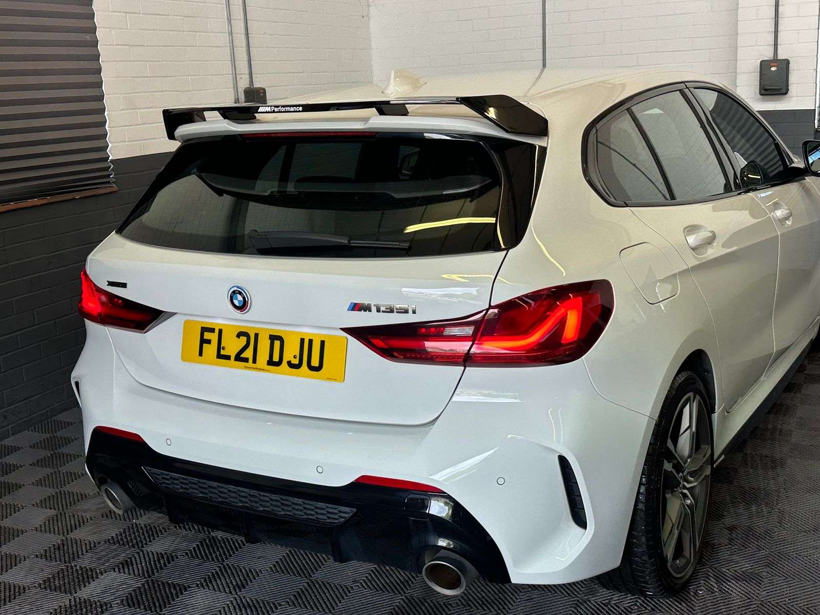 2021 BMW 1 SERIES 2021 BMW 1 SERIES