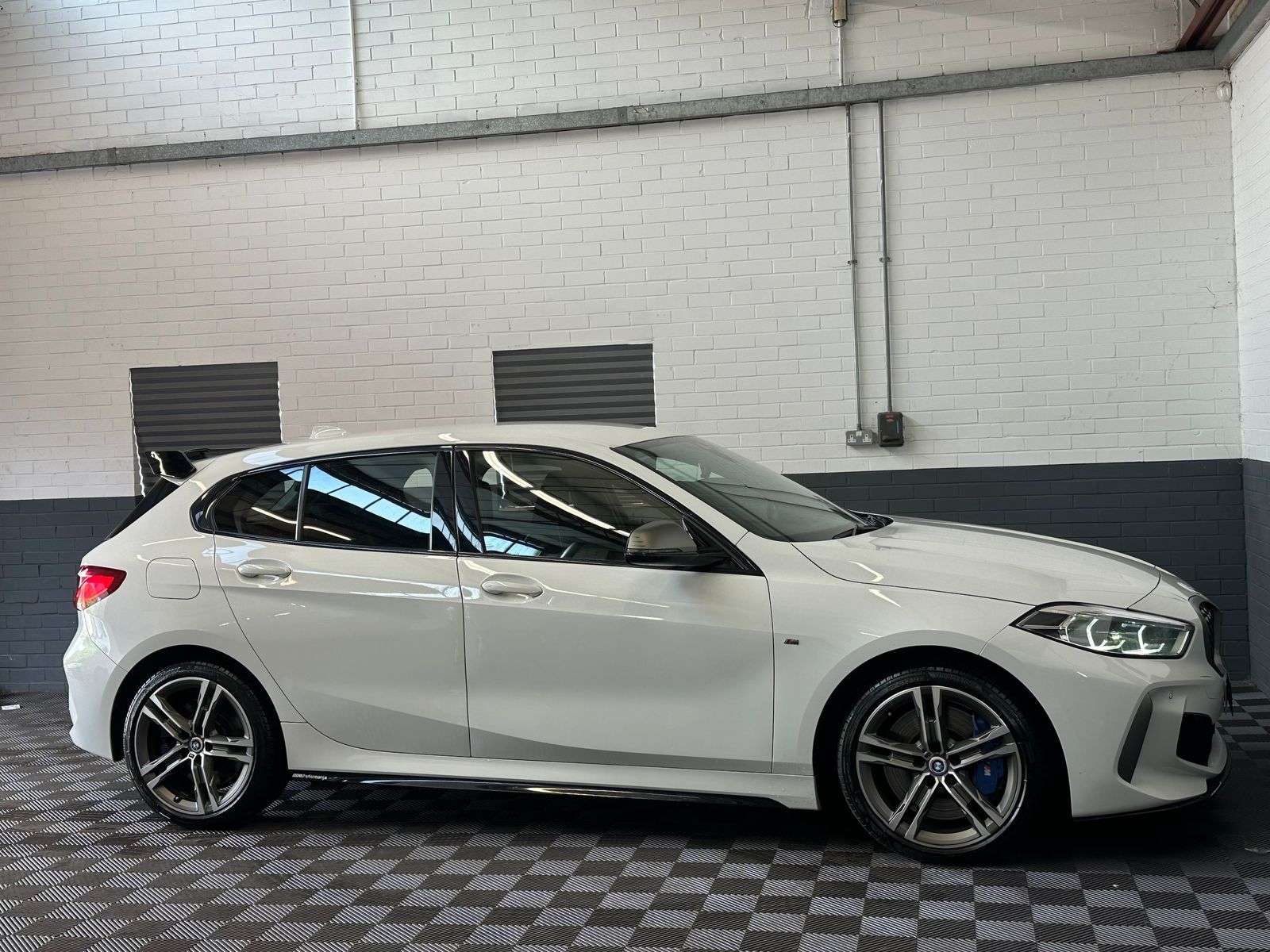 2021 BMW 1 SERIES 2021 BMW 1 SERIES