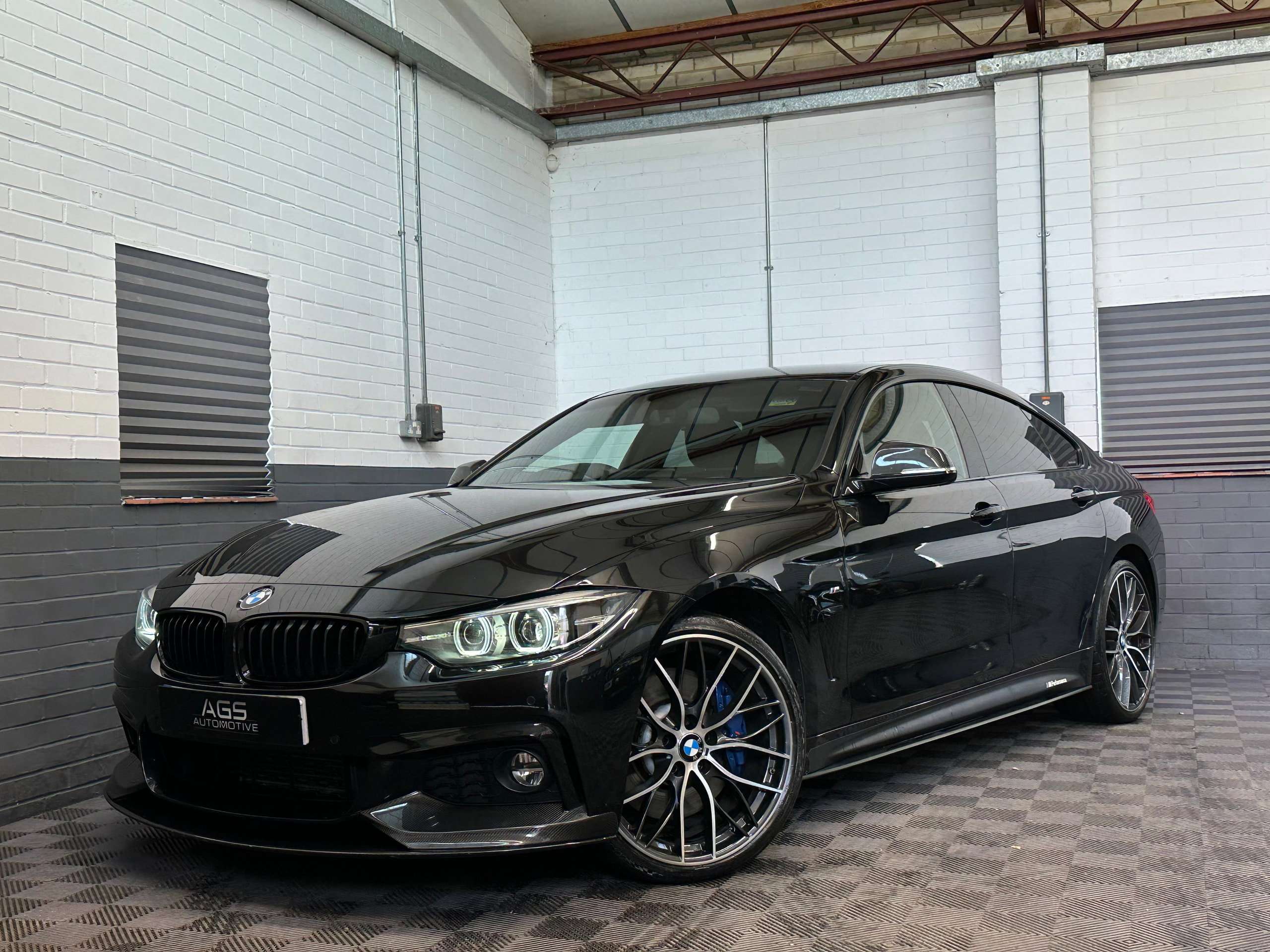 A 2017 BMW 4 SERIES GRAN COUPE 3.0 435d M Sport Hatchback 5dr Diesel Auto xDrive Euro 6 (s/s) (313 ps) A 2017 BMW 4 SERIES GRAN COUPE 3.0 435d M Sport Hatchback 5dr Diesel Auto xDrive Euro 6 (s/s) (313 ps)