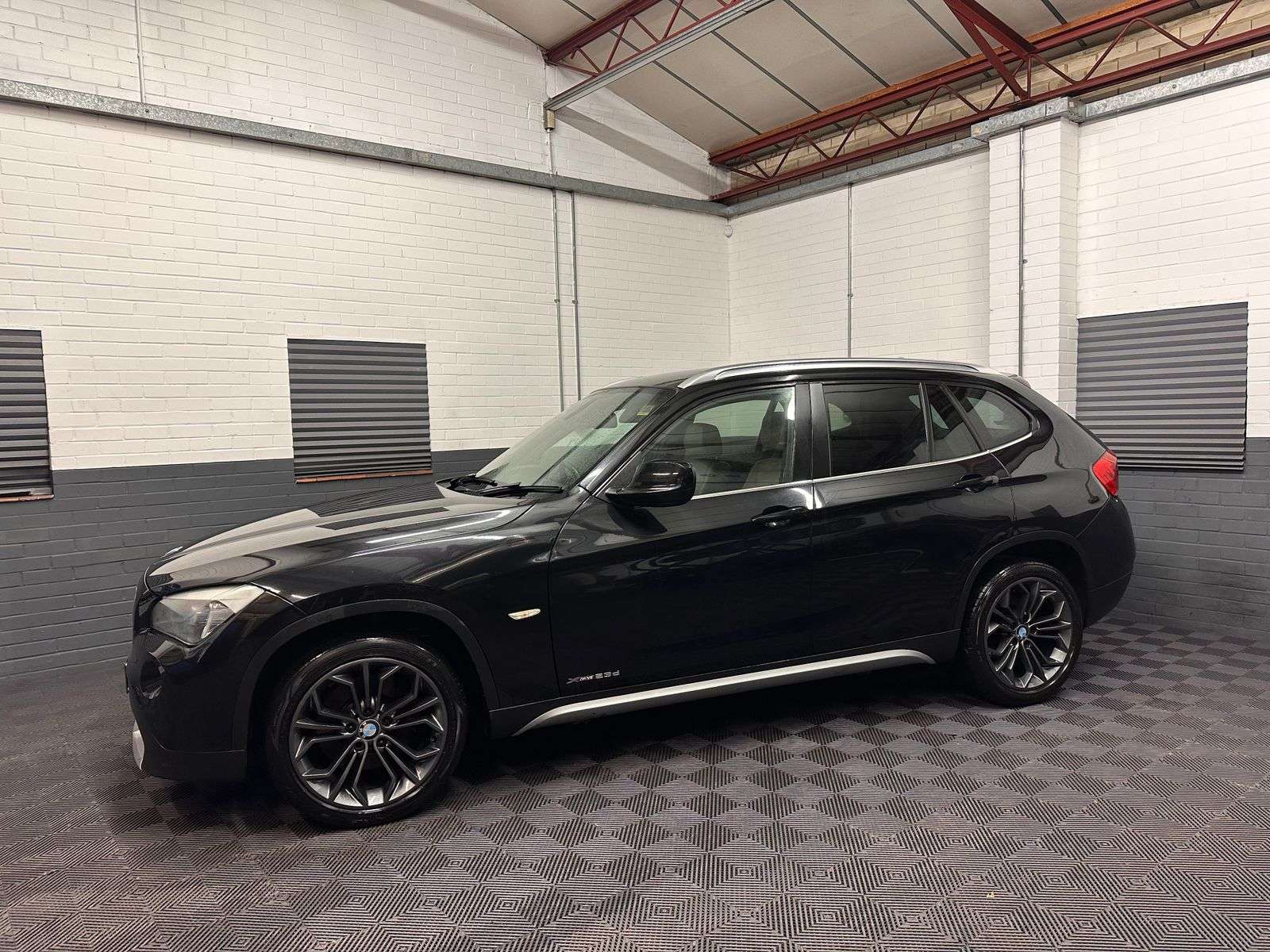 2011 BMW X1 2011 BMW X1