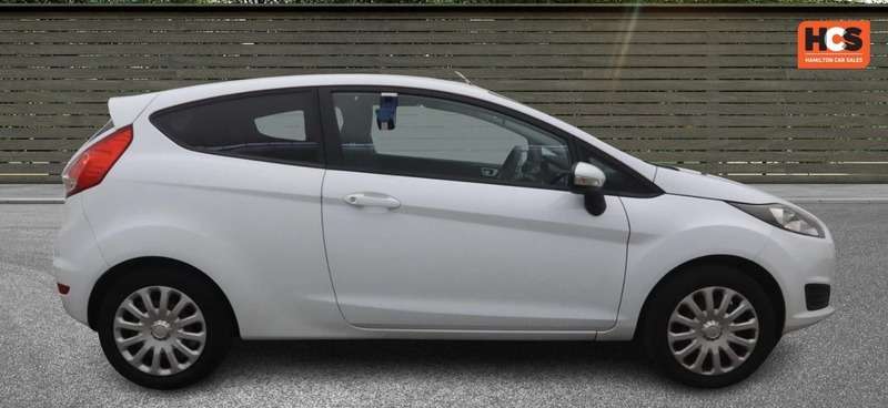 A 2015 FORD FIESTA STUDIO A 2015 FORD FIESTA STUDIO