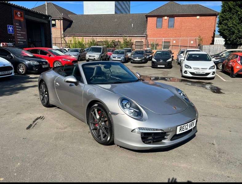A 2012 PORSCHE 911 CARRERA S PDK A 2012 PORSCHE 911 CARRERA S PDK