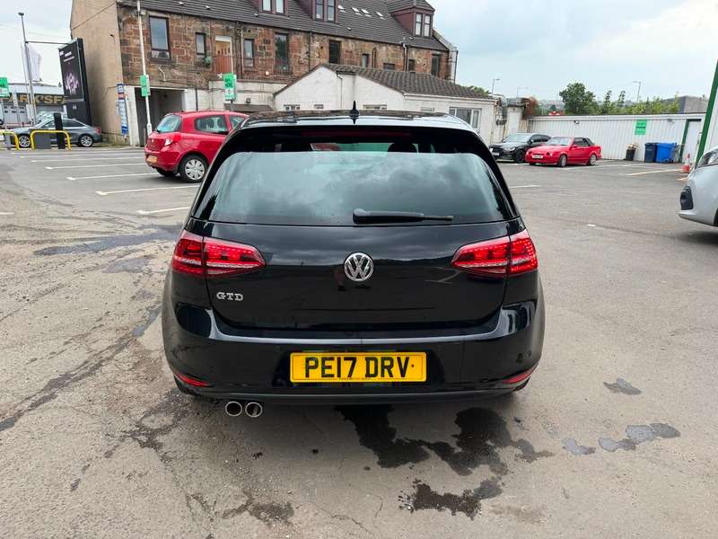 2017 VOLKSWAGEN GOLF 2017 VOLKSWAGEN GOLF