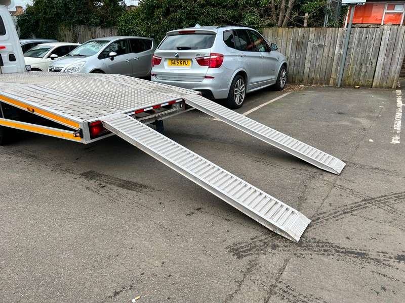 2015 IVECO DAILY 2015 IVECO DAILY