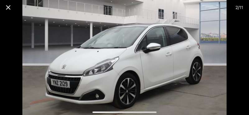 2018 PEUGEOT 208 2018 PEUGEOT 208