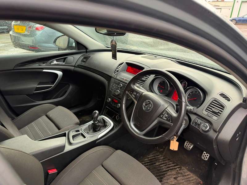 2010 VAUXHALL INSIGNIA 2010 VAUXHALL INSIGNIA