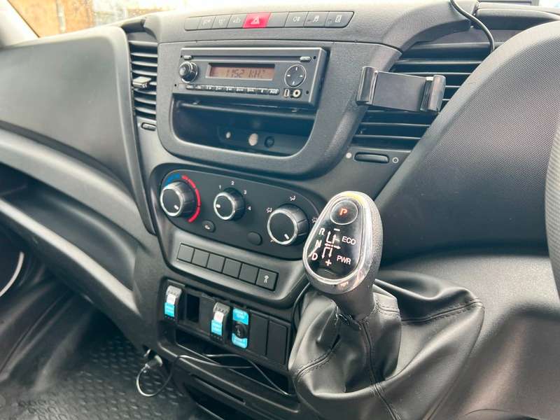 2015 IVECO DAILY 2015 IVECO DAILY