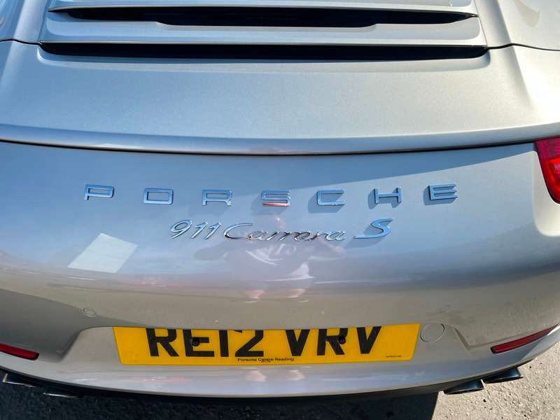 null PORSCHE 911 null PORSCHE 911