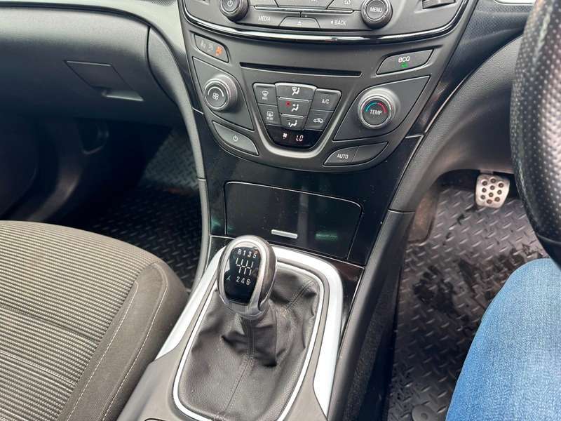 2016 VAUXHALL INSIGNIA 2016 VAUXHALL INSIGNIA