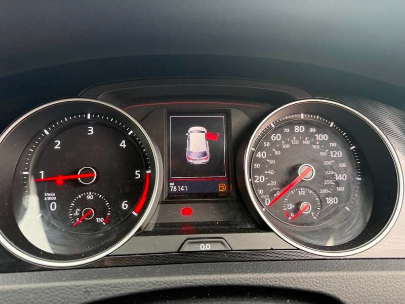 2017 VOLKSWAGEN GOLF 2017 VOLKSWAGEN GOLF