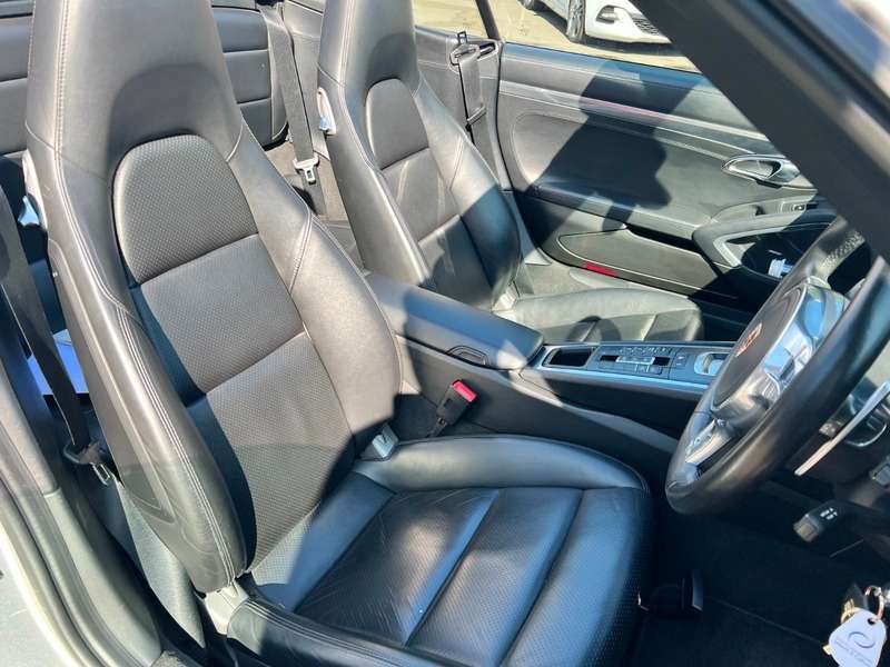 null PORSCHE 911 null PORSCHE 911