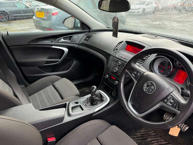 2010 VAUXHALL INSIGNIA 2010 VAUXHALL INSIGNIA