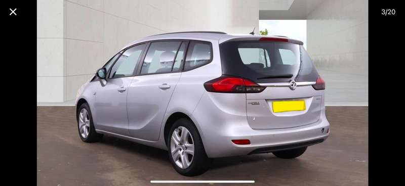A 2015 VAUXHALL ZAFIRA EXCLUSIV CDTI A 2015 VAUXHALL ZAFIRA EXCLUSIV CDTI