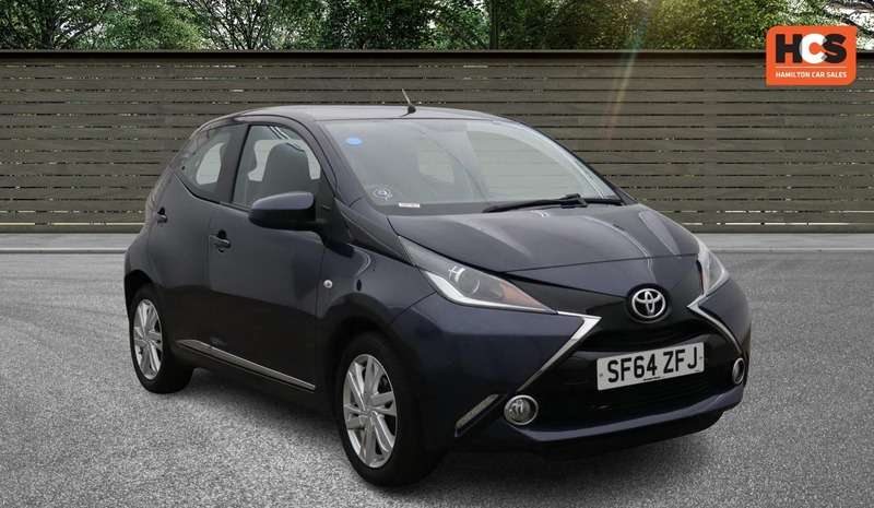 A 2014 TOYOTA AYGO VVT-I X-PRESSION A 2014 TOYOTA AYGO VVT-I X-PRESSION