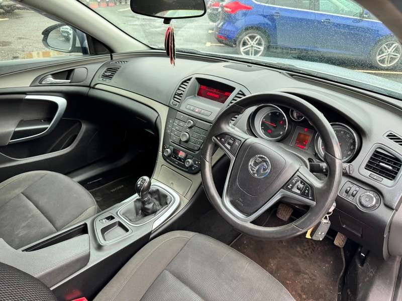 2012 VAUXHALL INSIGNIA 2012 VAUXHALL INSIGNIA