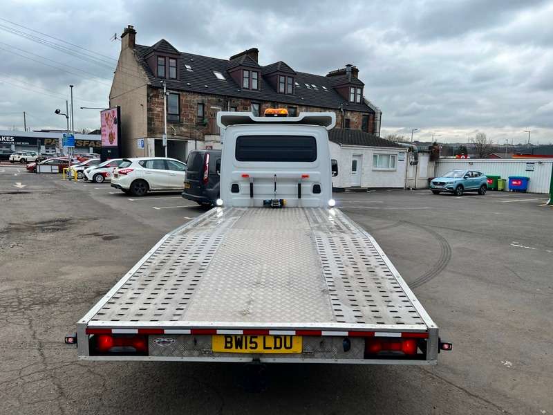 2015 IVECO DAILY 2015 IVECO DAILY