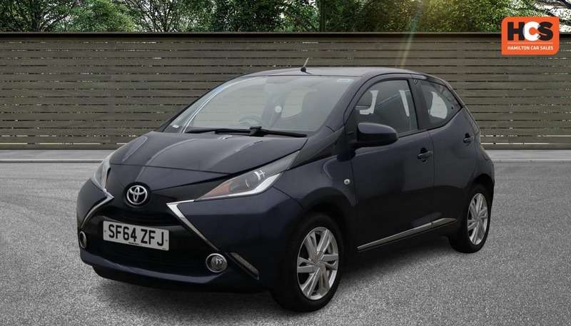 A 2014 TOYOTA AYGO VVT-I X-PRESSION A 2014 TOYOTA AYGO VVT-I X-PRESSION