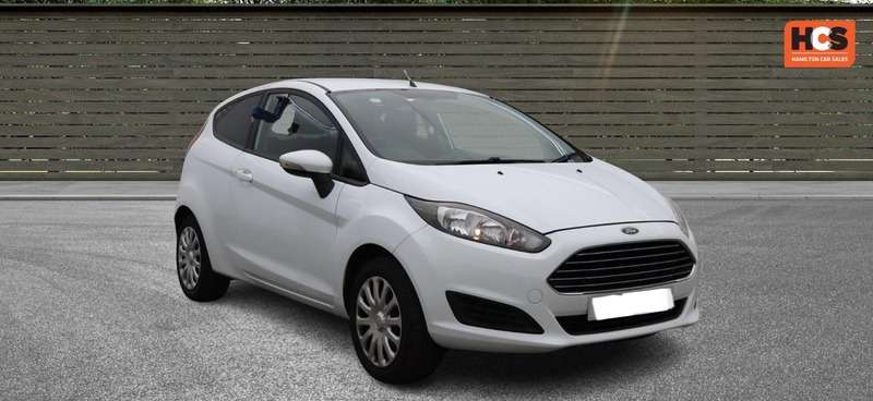 A 2015 FORD FIESTA STUDIO A 2015 FORD FIESTA STUDIO