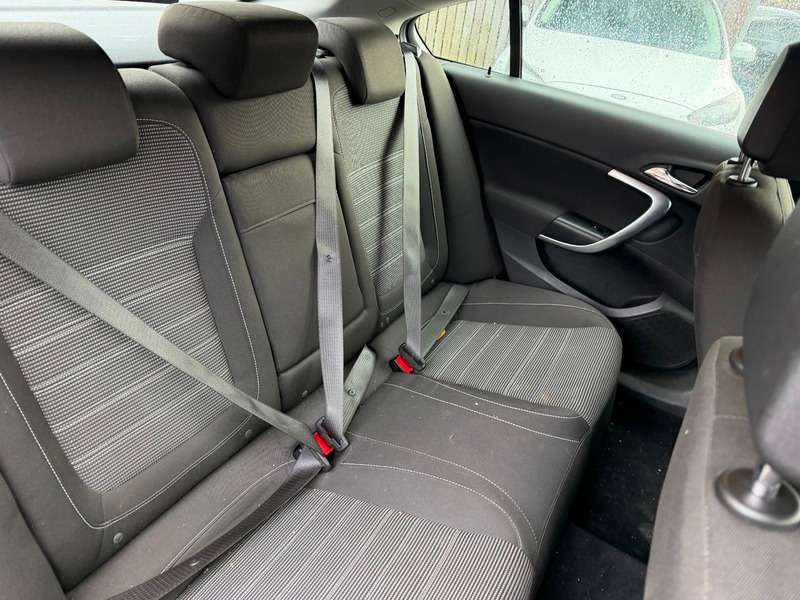 2010 VAUXHALL INSIGNIA 2010 VAUXHALL INSIGNIA