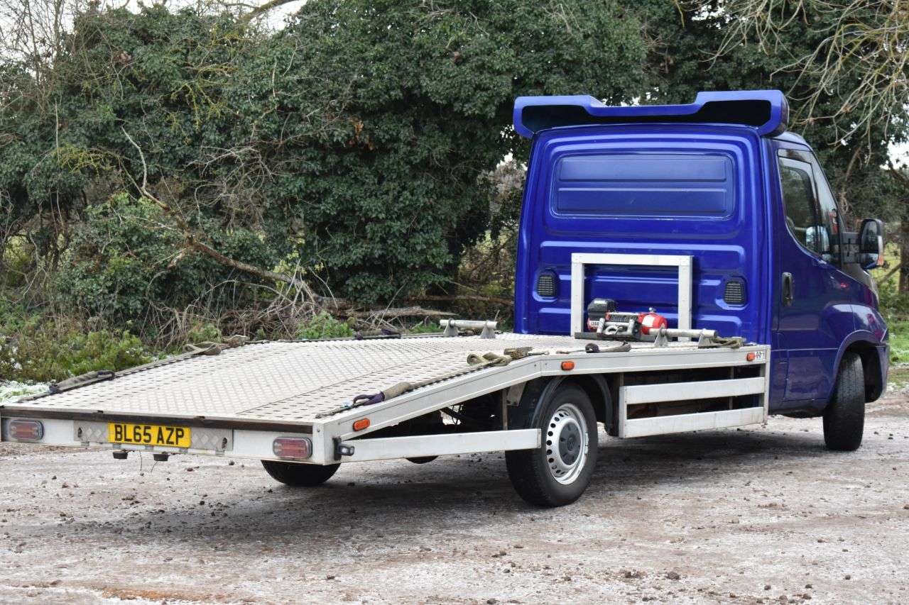 A 2015 IVECO DAILY 2.3 35S11 106 BHP ***2 PREVIOUS OWNERS*** A 2015 IVECO DAILY 2.3 35S11 106 BHP ***2 PREVIOUS OWNERS***
