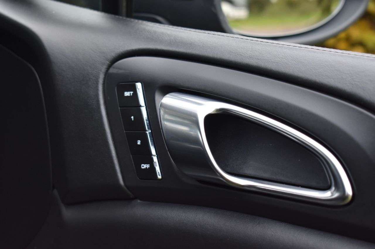 2010 PORSCHE CAYENNE 2010 PORSCHE CAYENNE